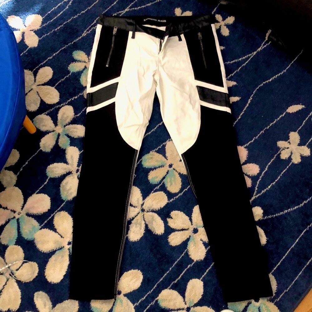 Express Jeans Ankle Legging Stella Low Rise Black & White
